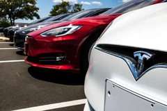 特斯拉起火引發新能源汽車安全爭議 電池技術升級成行業發展...