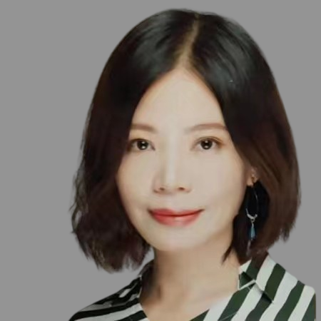 婚姻家庭咨询师 流派：人本主义结合精神分析取向。从业4年，个案1000+。
擅长：情绪压力、婚姻家庭、个人成长、职场问题。
寄语：任何时候，你都可以重新定义自己，用你的想法、语言、行为。