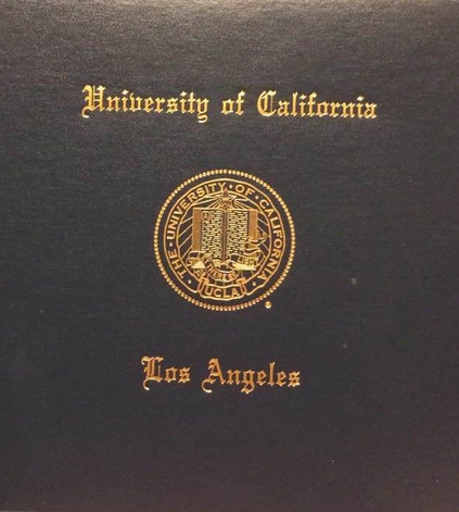 加州大学毕业证-烫金浮雕模型展示