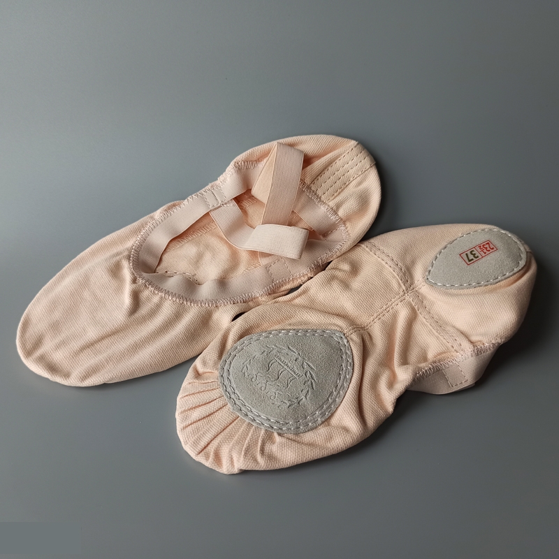 11012 Canvas Ballet Shoe