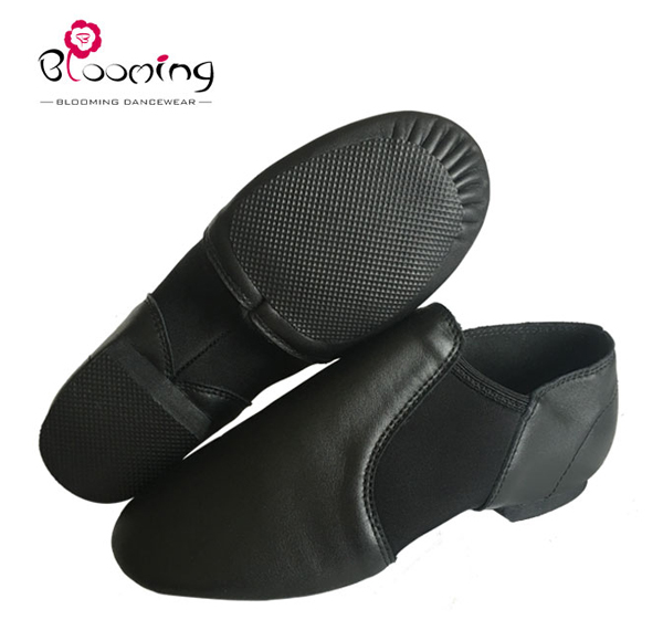 12001 Black Neoprene black leather slip-on jazz shoes