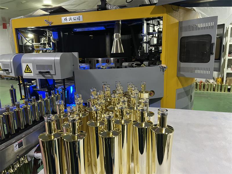 we use most advanced automatic printing 8-color machine to achieve cost-effectiveness and high quality. During this process, we will make your products stand out easily among others.