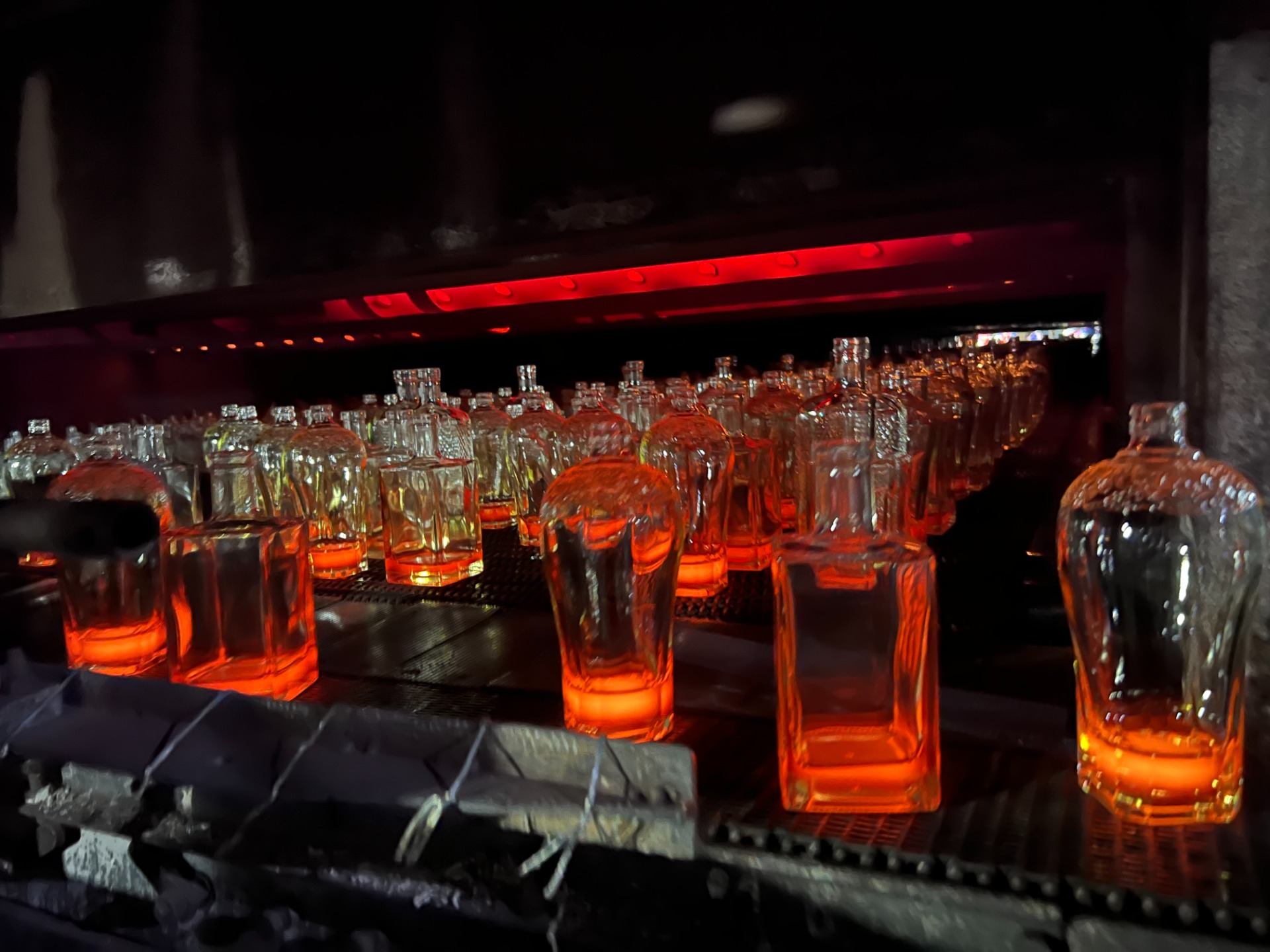 The recycling process of glass bottles and the significance of recycling