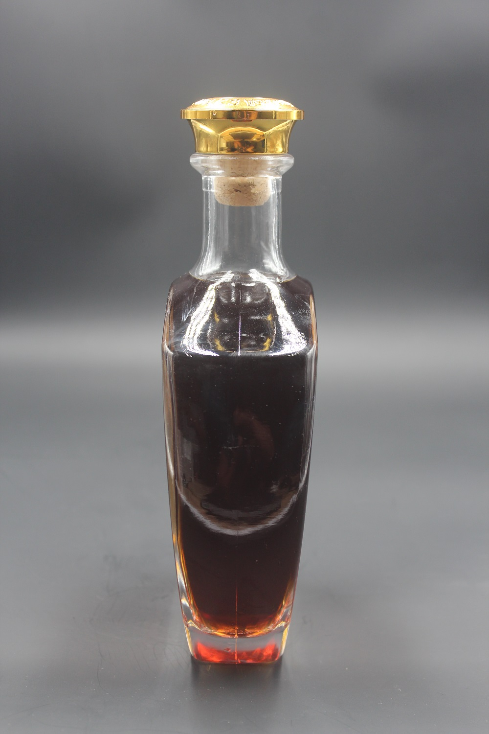 750ml Cognac super flint bartop bottle
