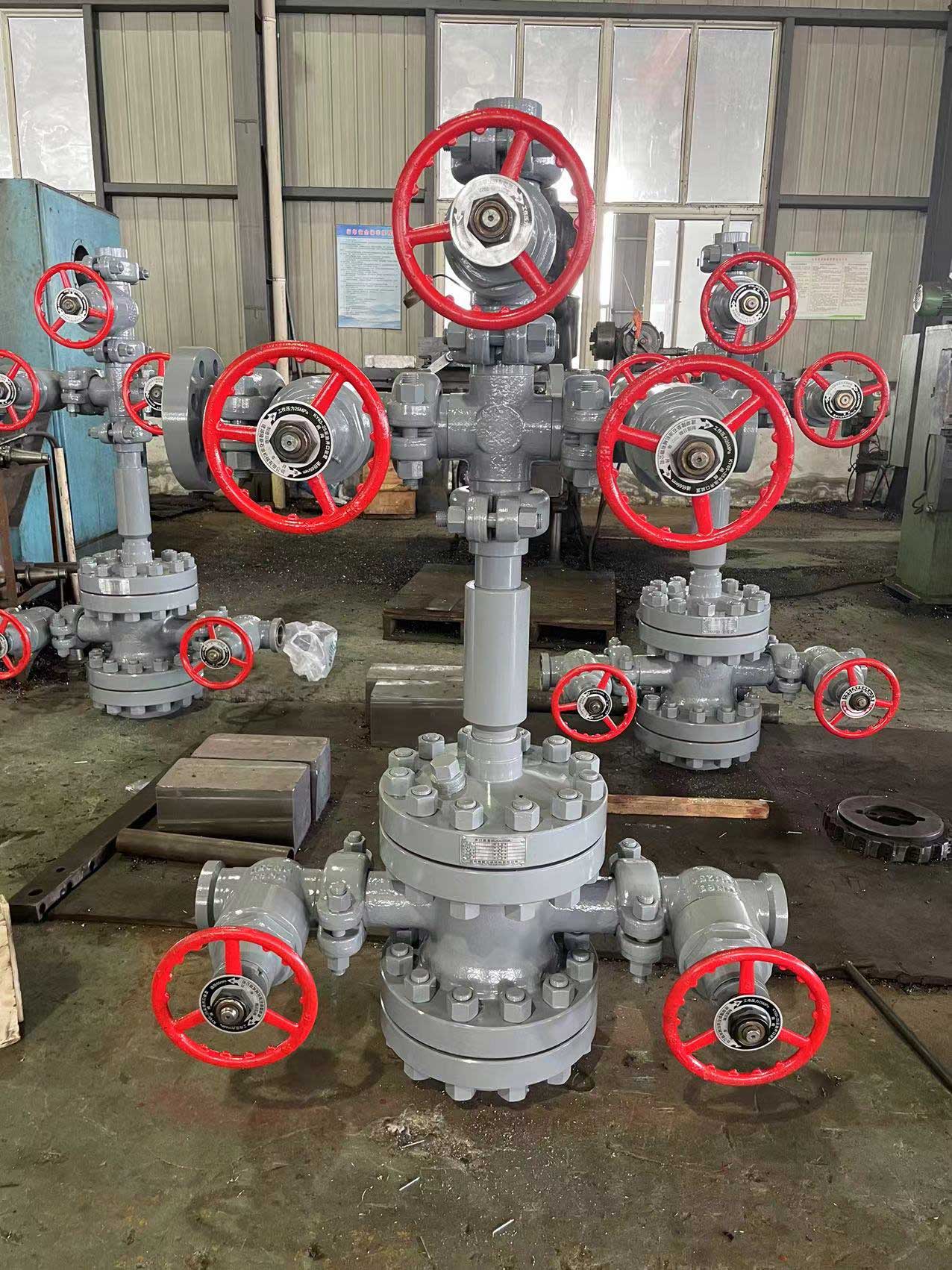 Complete wellhead devices