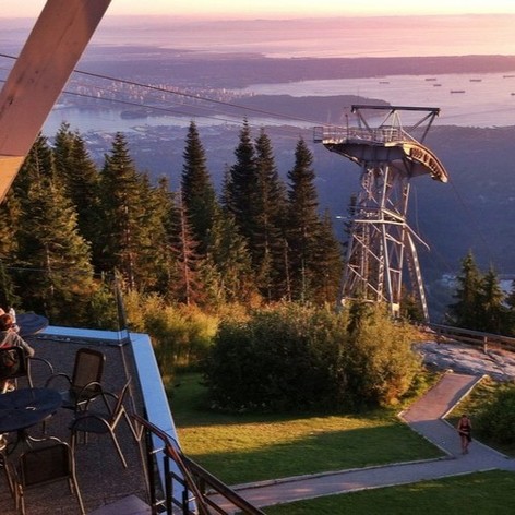 One of the most popular tourist attractions in Vancouver is Grouse Mountain. The self-described Peak of Vancouver attracts more than 1.3 million visitors each year, so it’s kind of a big deal in these parts. Grouse Mountain offers year-round operations, so there are plenty of things to do regardless when you visit. There are multiple restaurants and cafes inside Peak Chalet, including Altitudes Bistro and The Observatory. Both restaurants offer incredible views of Vancouver, Pacific Ocean and the Gulf Islands.