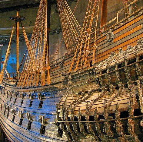 The incredible Vasa battleship, the main attraction at Stockholm's brilliant Vasa Museum (Vasamuseet), was intended to be the pride of the Swedish Imperial fleet. Yet, in a forerunner of the Titanic disaster centuries later, this majestic 64-gun vessel sank on its maiden voyage in 1628.