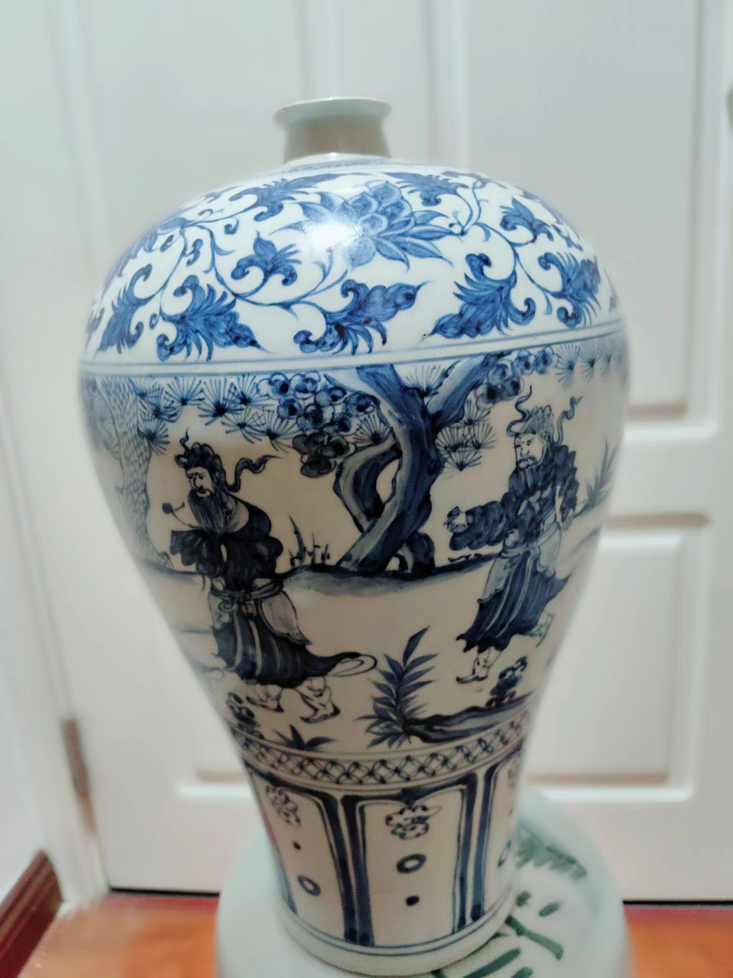 商品8