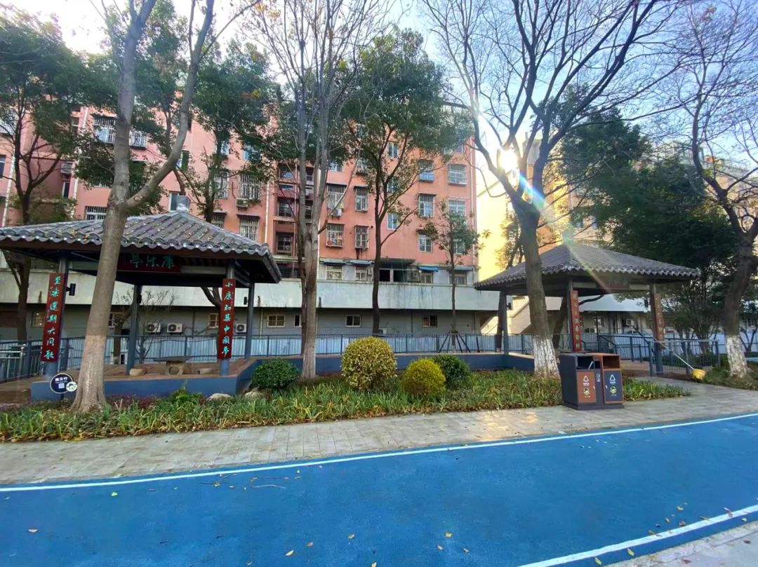 1701849425453169154e60da187e2