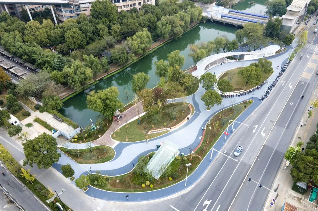 17034670712886495ae1a43bd8d3d