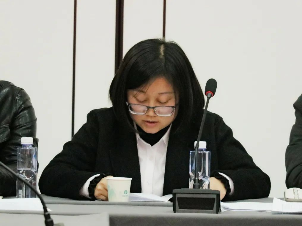 c6ddf85db8405a80a1699c3078346ace