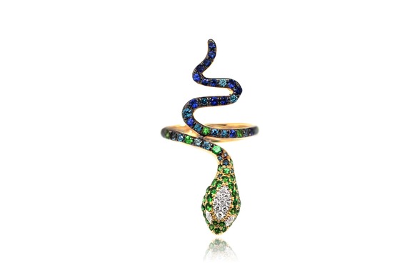 Colored gem serpentine ring