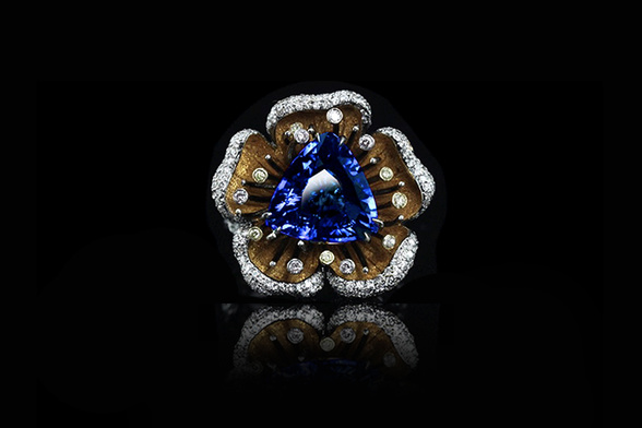 7.11 Carat Blue Sapphire Ring