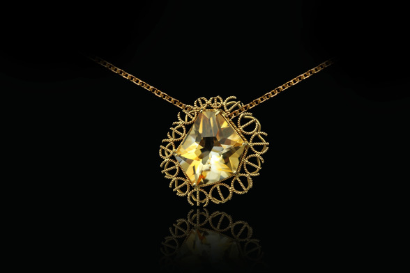 18K gold topaz pendant (excluding necklaces)