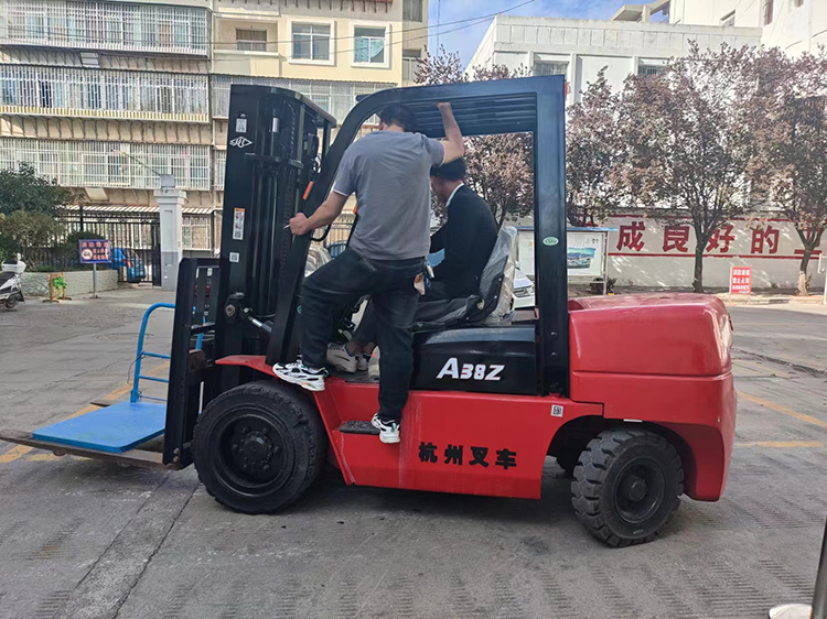 昭通电工培训