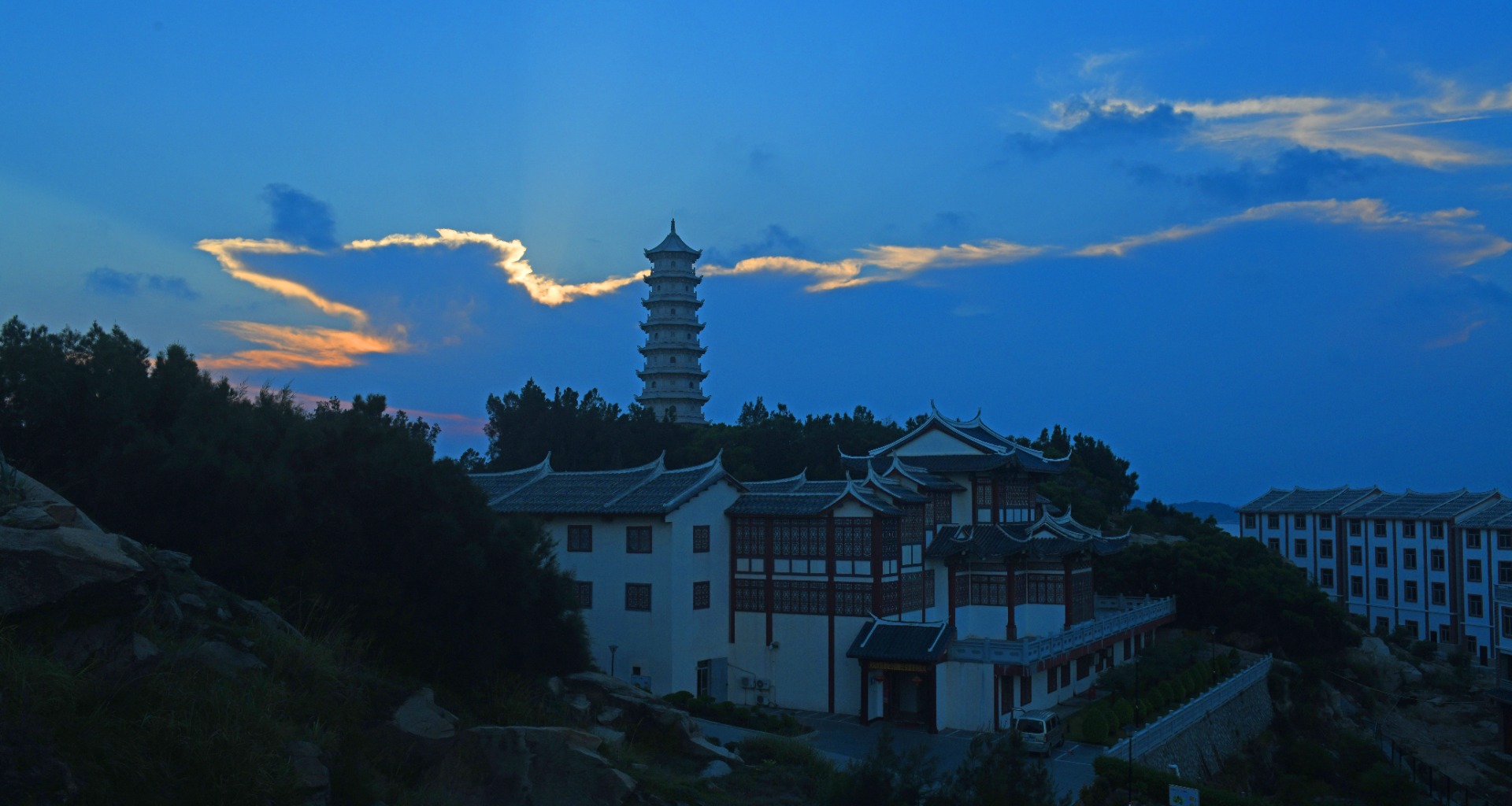 天给故里美图