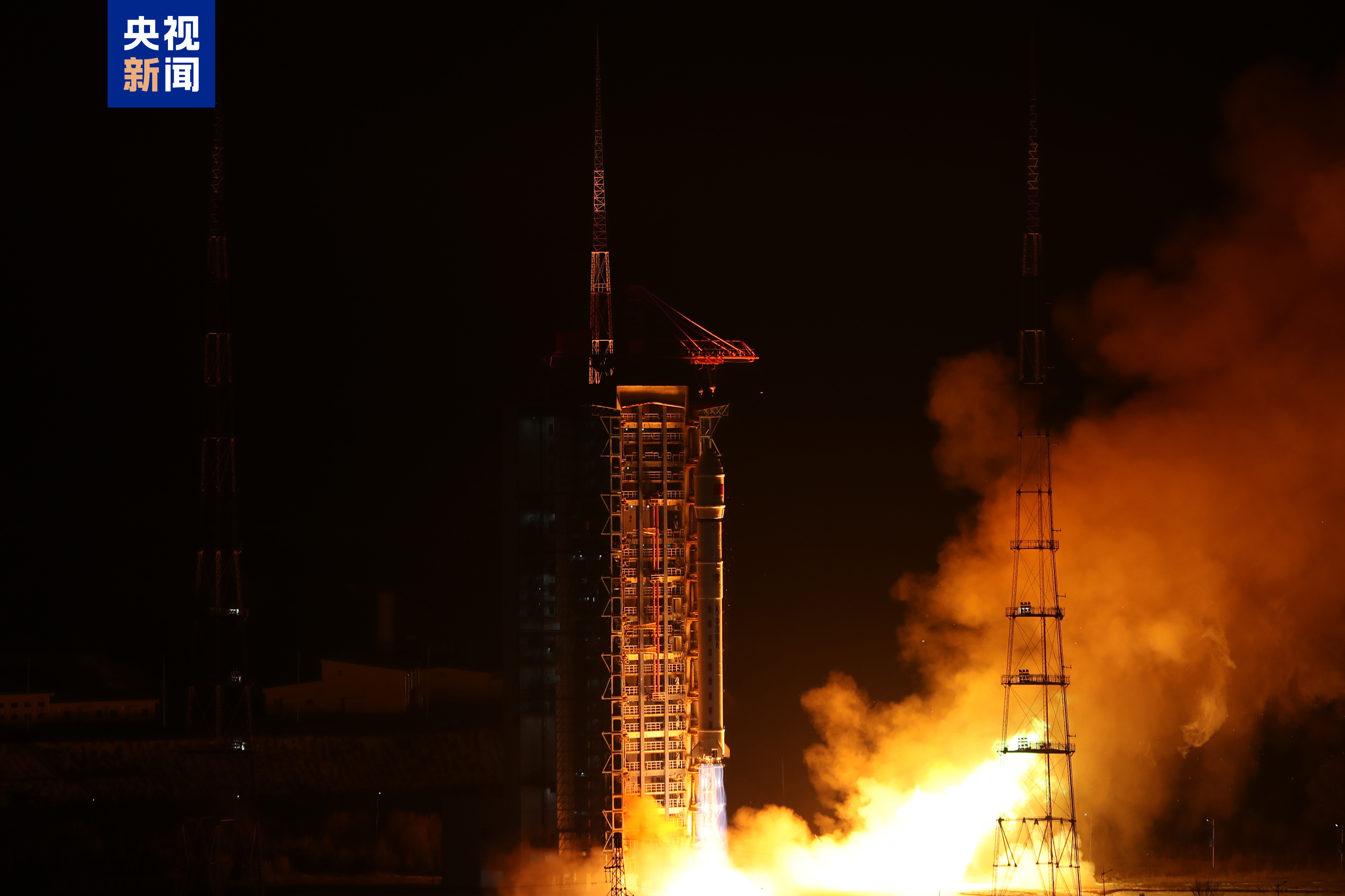 我国成功发射航天宏图PIESAT-2 09~12星