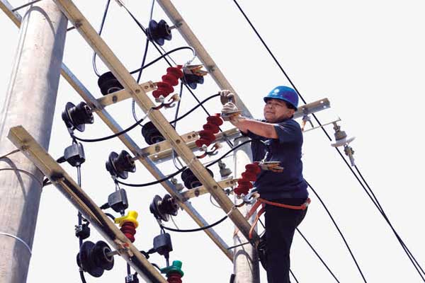 高压架空线路故障分析与解决办法——电工培训