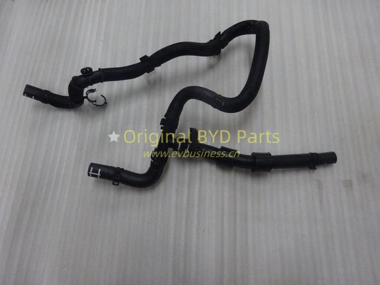 Inlet hose of electric water pump