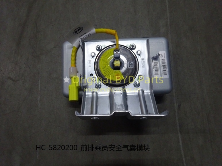 Front passenger airbag module