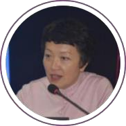 首都师范大学附属回龙观育新教育
集团教学主任，首都师大育新未来学校副校长，从事中学语文教学工作数十年，指导青年教师多次获得全国、北京市教学大奖。