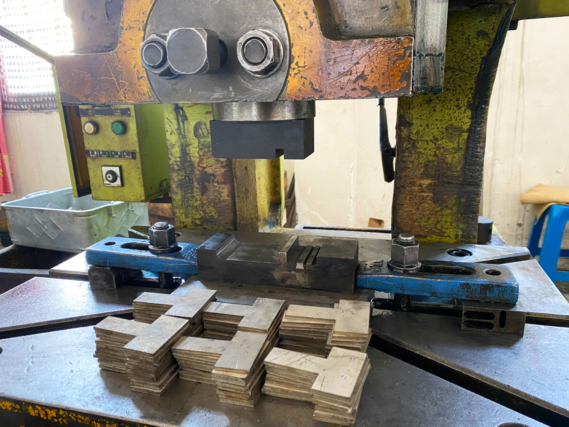 Metal Stamping 3_20241119_17320173058023630