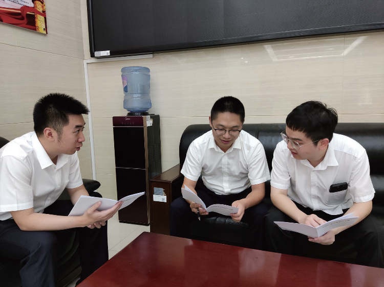 闽侯县支行 青年突击队