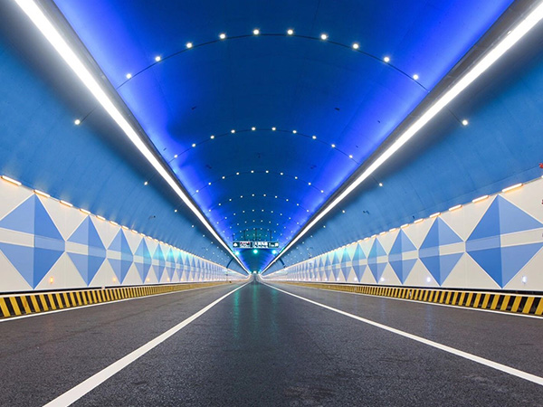 济南望岳路隧道
