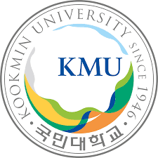 国民大学（국민대학교，Kookmin University）位于韩国首尔特别市， BK21工程大学。在2024年韩国《中央日报》韩国大学综合排名第13位。2023年QS世界大学学科排名中艺术&设计学科(艺术学和设计学)位列世界第101-150名。2025年QS世界大学学科排名中艺术&设计学科(艺术学和设计学)位列世界第51-100名。