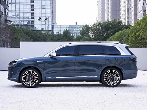 鸿蒙智行 问界M9 2024款 纯电 Ultra版 100kWh 6座版