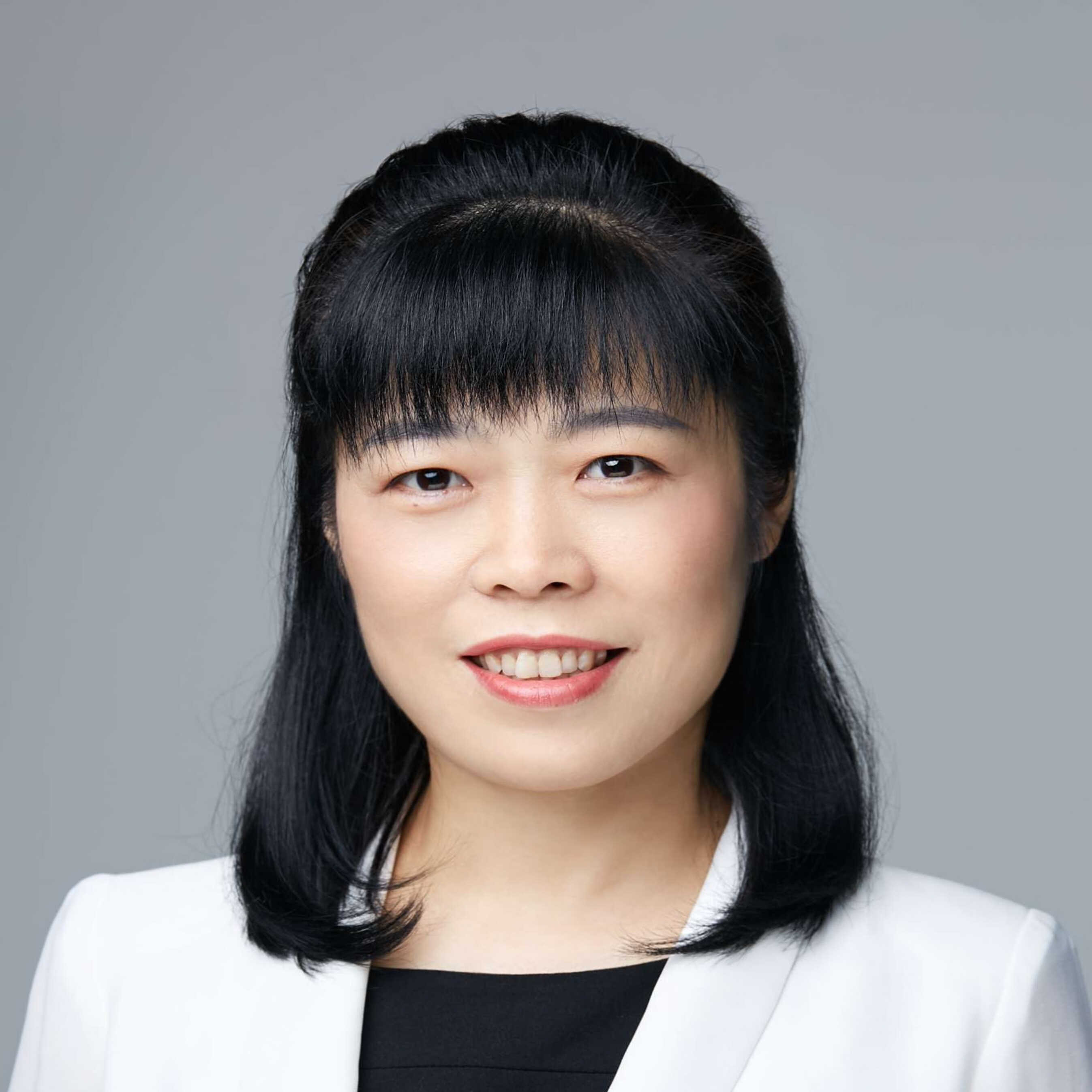 国家精神心理疾病临床医学研究中心副主任、北京大学第六医院(精神卫生研究所)副院(所)长、国家杰青、国家优青、教授、研究员