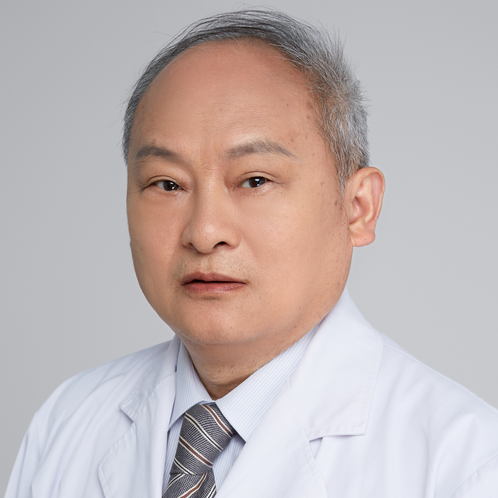 清华大学玉泉医院
精神卫生科主任
