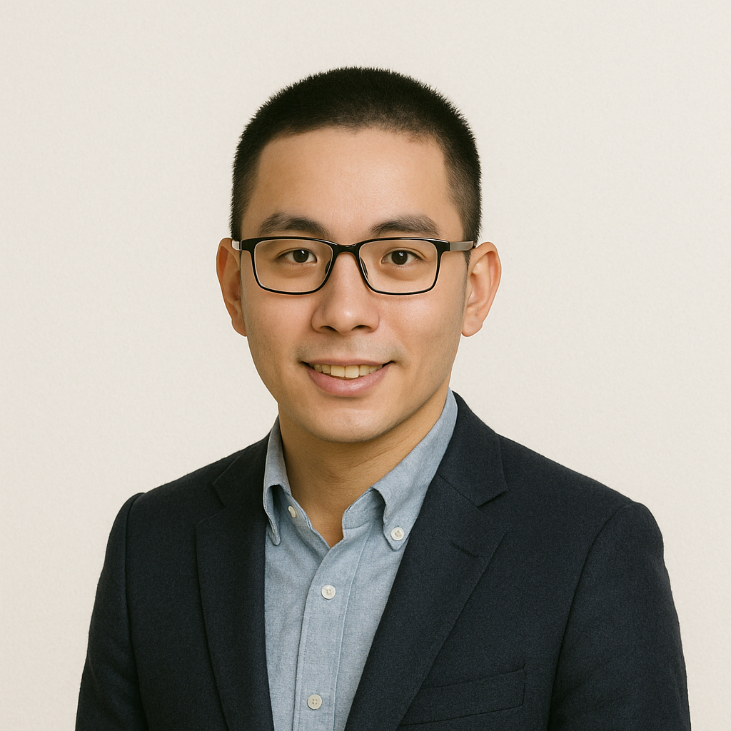 四川大学工商管理硕士，从事留学行业近10年。熟悉本硕博阶段的各类留学文书，擅长硕博研究计划辅导、期刊论文辅导。熟悉CS、AI、人文社科等方向的文书写作逻辑。