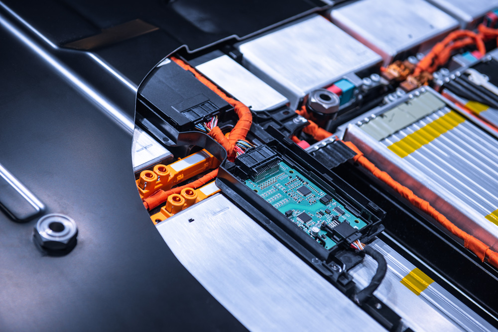 1.Targeted Battery Pack Sourcing&Teardown;
2.Battery Pack Structural Analysis;
3.Battery Pack E&E Components Analysis;
4.Battery Pack  BOM Cost Analysis;
5.Battery Pack Benchmarking Report Output;
if you want to get CN cutting-edge
battery pack system design technology, you could follow this solution. 