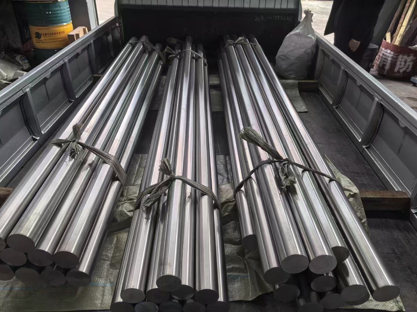 titanium rod titanium bar