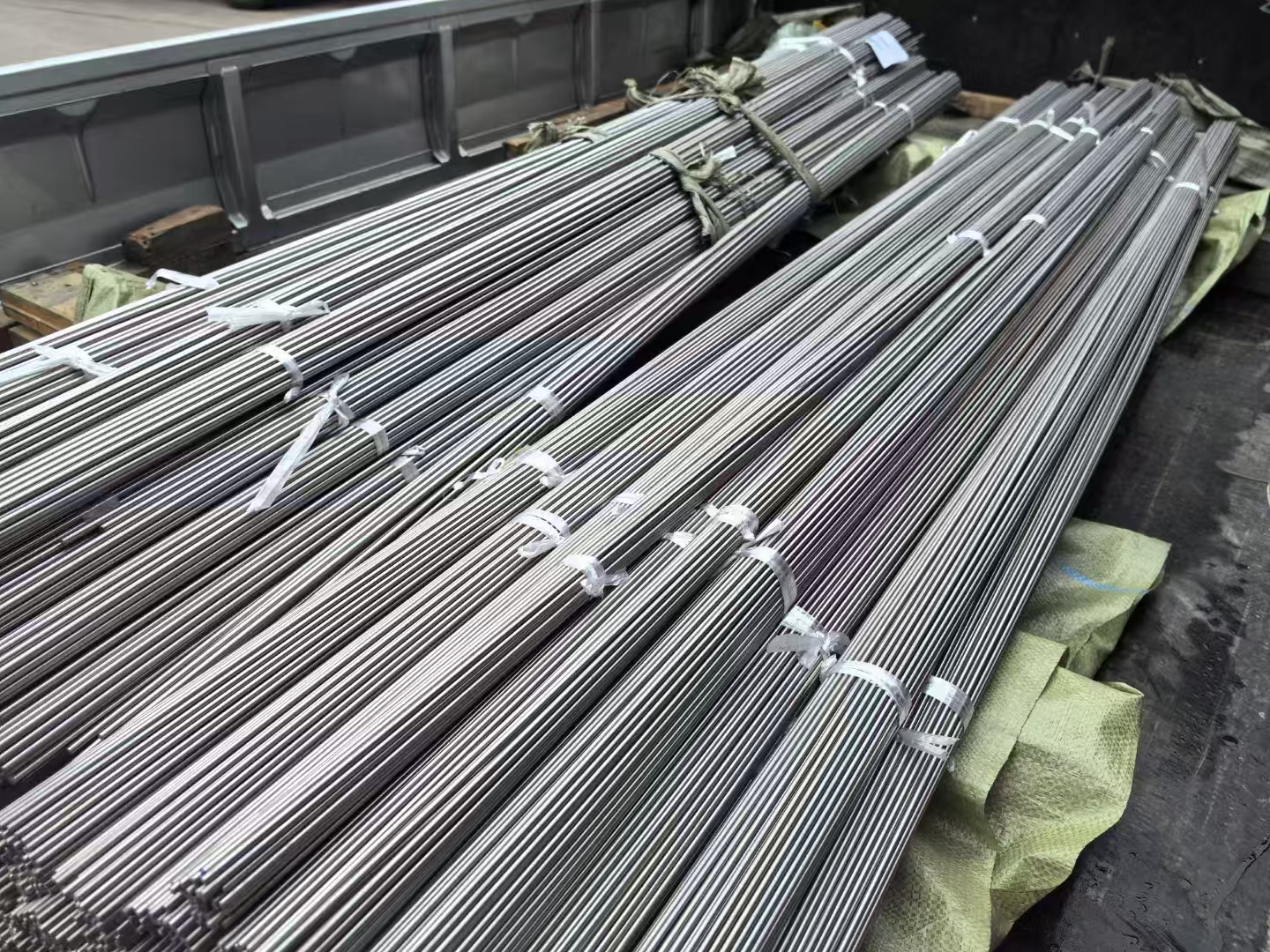 titanium rod titanium bar