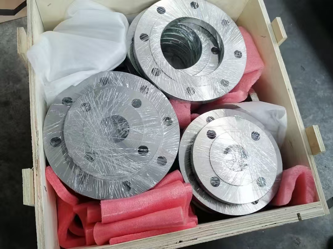 Titanium flange