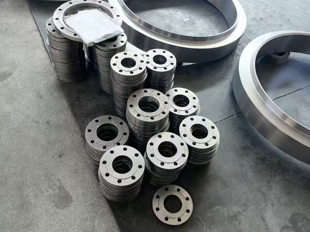 Titanium flange