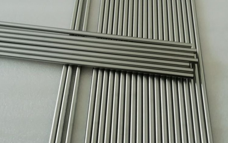 Zirconium rod