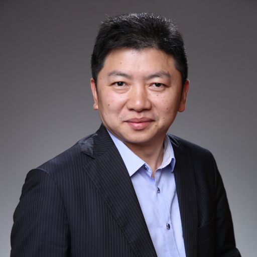 深圳百泰投资控股集团副总裁。夏先生曾任华为EBG运营部部长、ET系统部销售管理部部长。