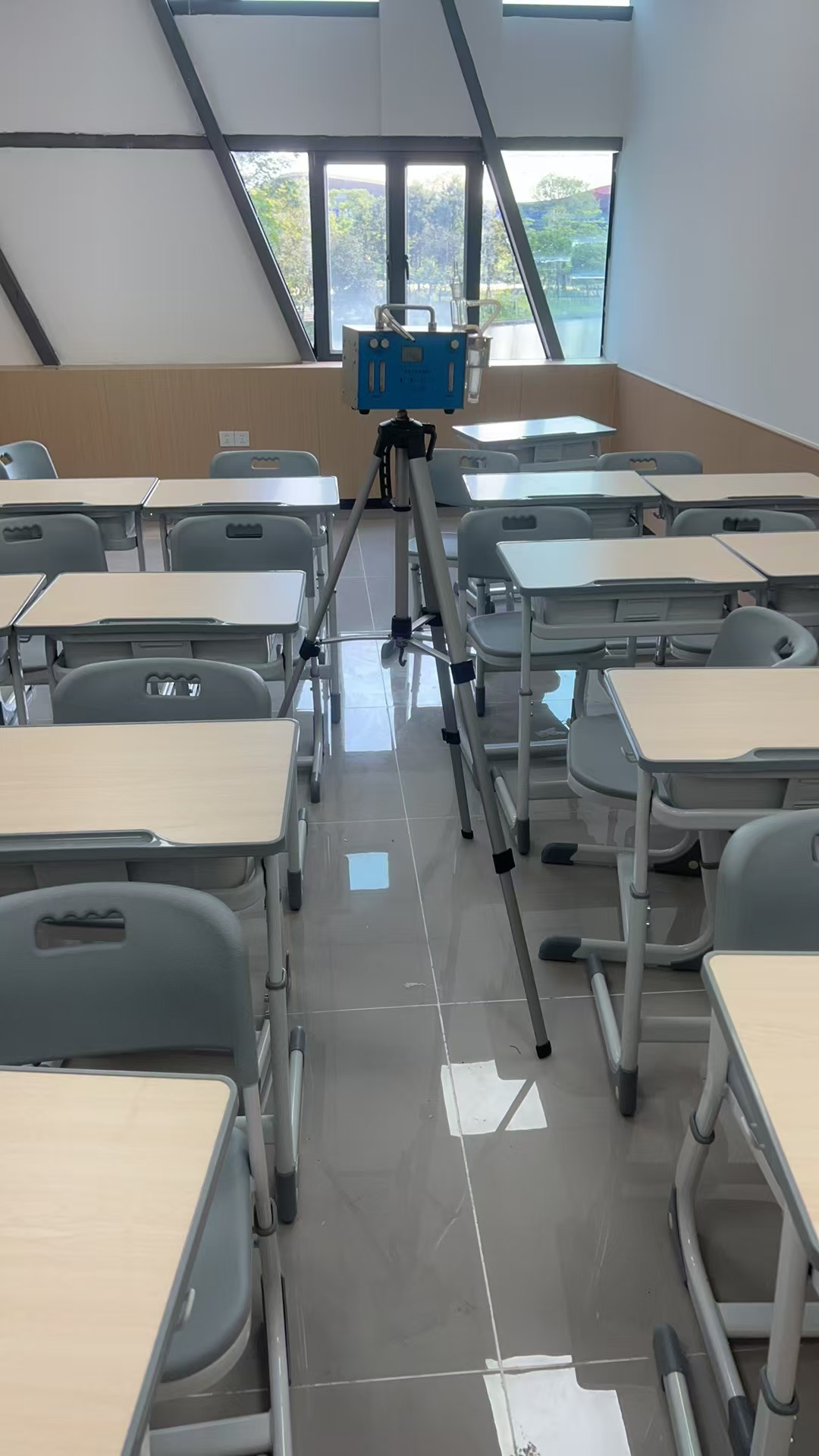 53a7089903771739f95d15bc34b8a65