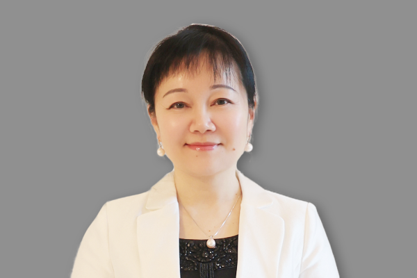 副总裁 & 持牌移民专家