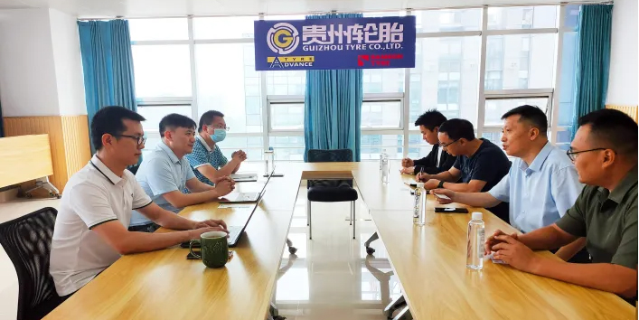贵州省外经贸企业协会秘书长陈济军到贵州轮胎进出口有限责任公