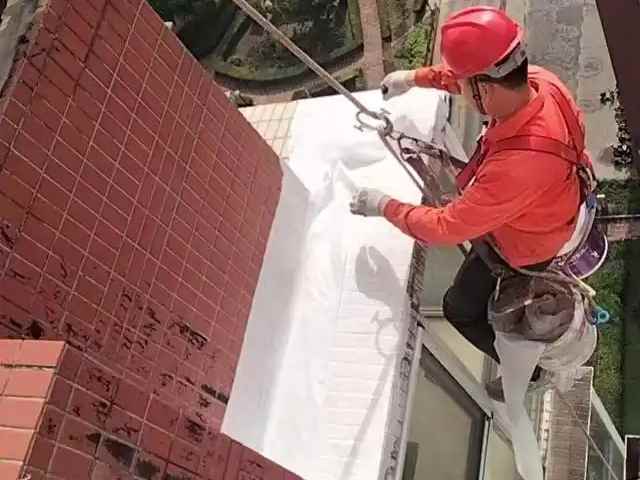 判断外墙渗漏的原因需要系统性地检查多个关键部位和潜在问题点。以下是珠海市天天清洁服务有限公司的具体方法和步骤