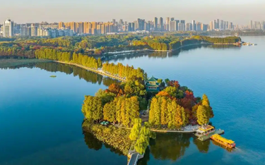 East Lake Scenic Area