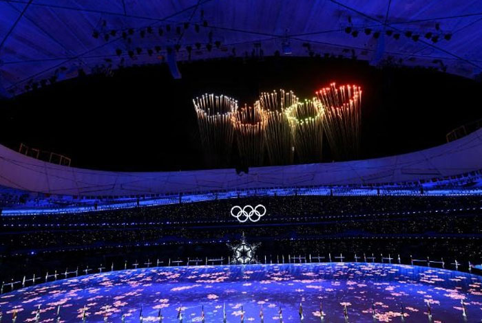 Help the Winter Olympics and walk hand in hand-we live ...
