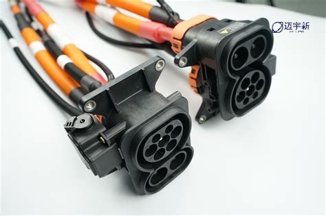 欧标交直流一体充电插座CCS2
