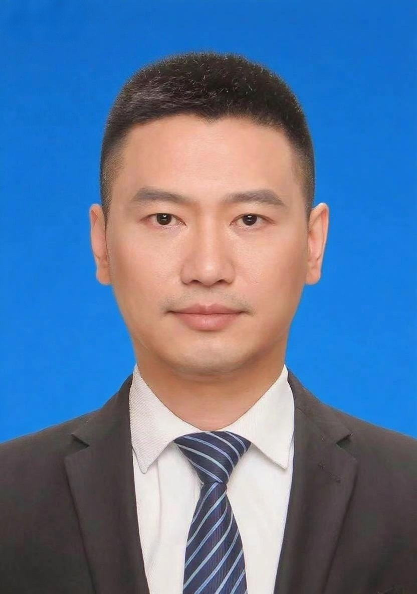 组委会副主任
分管（公共关系/公共事业）