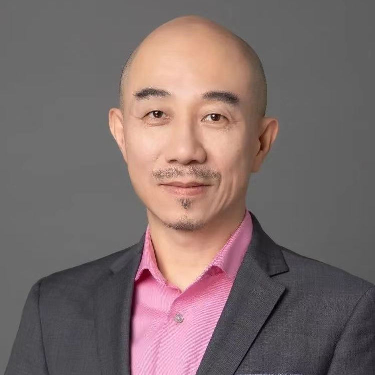Bachelor's degree from Kansas University, USA, Master of Business Administration from New York University, USA, and 16 years of international trade experience in the United States. In 2009, he returned to China to establish  Bettermore Management Consulting Company.
Gary Lee, who calls himself born in the 1990s, is knowledgeable and talented, talks humorously, has a keen sense of business and a firm belief. Faith is to believe what we have never seen, and the reward of this belief is to see what we believe. As the Bible says: Faith is the reality of what we hope for and the proof of what we don't see.