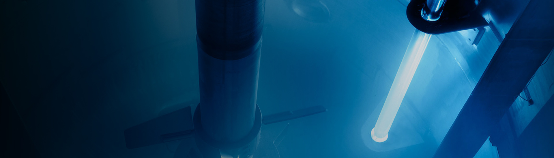 agitated-photoreactor